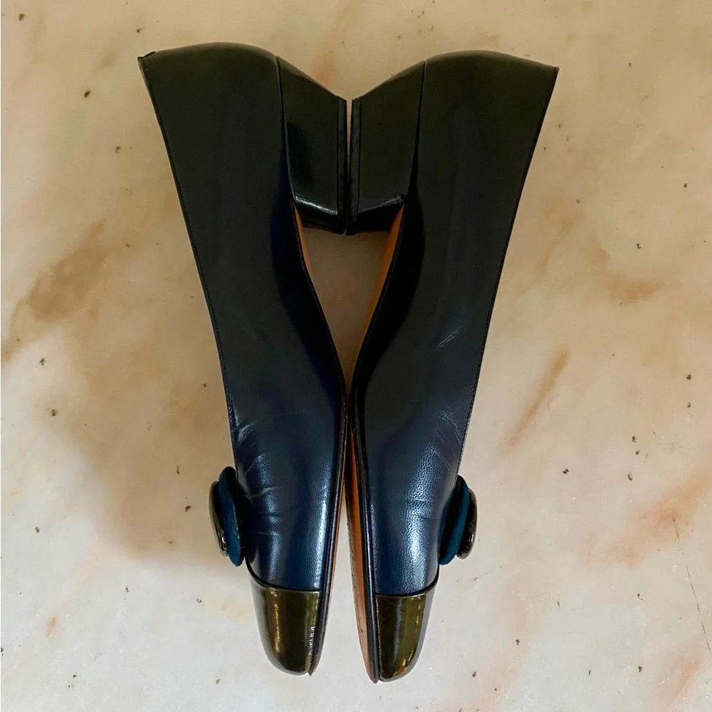 Bally Vintage Navy and Brown Leather Pumps Size 5 1/2 Made in Italy - Picture 3 of 7